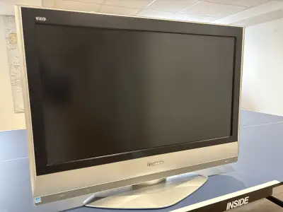 Panasonic Viera 32" LCD TV, View more