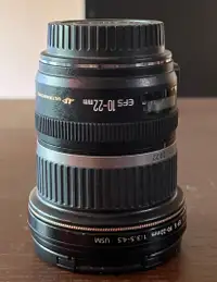 Canon EF-S 10-22mm f/3.5-4.5 USM Ultra-Wide Lens