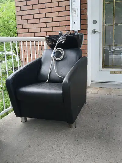 Chaise avec lavabo de coiffure à vendre, View more