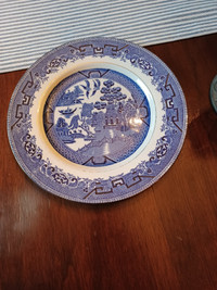 Blue Willow China Plate
