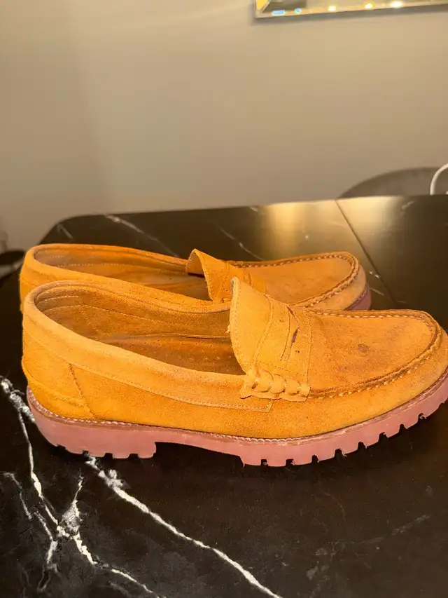 Zara Men's Suede Loafers 41 in Men's Shoes in City of Toronto - Image 3