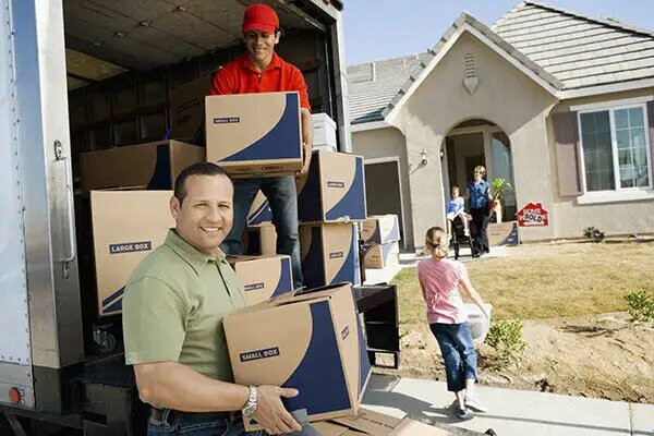 Affordable movers / piano movers 647-560-8561 in Moving & Storage in Oshawa / Durham Region - Image 3