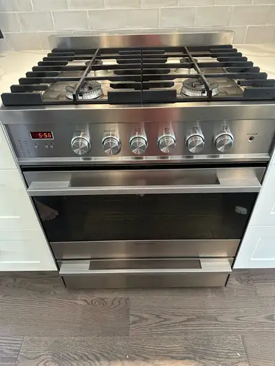  Fisher Patel natural gas oven range/cooktop , View more