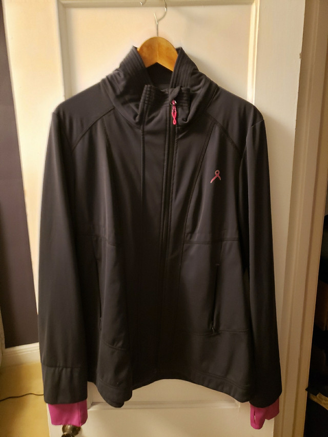 Women's Running Room jacket - size XL in Women's - Tops & Outerwear in Ottawa