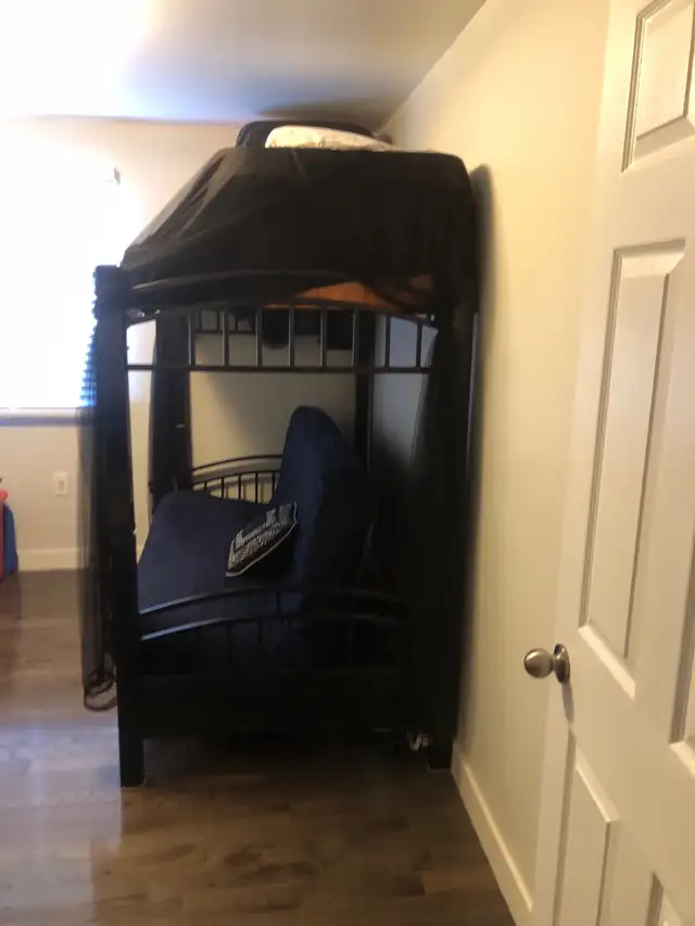 Bunkbed & Futon in Bedding in Markham / York Region - Image 3