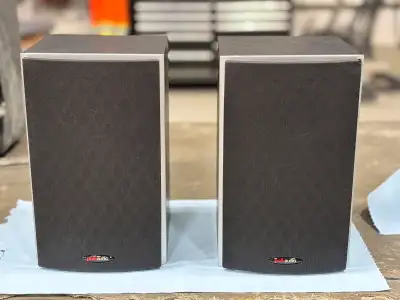 Polk Audio m10, View more