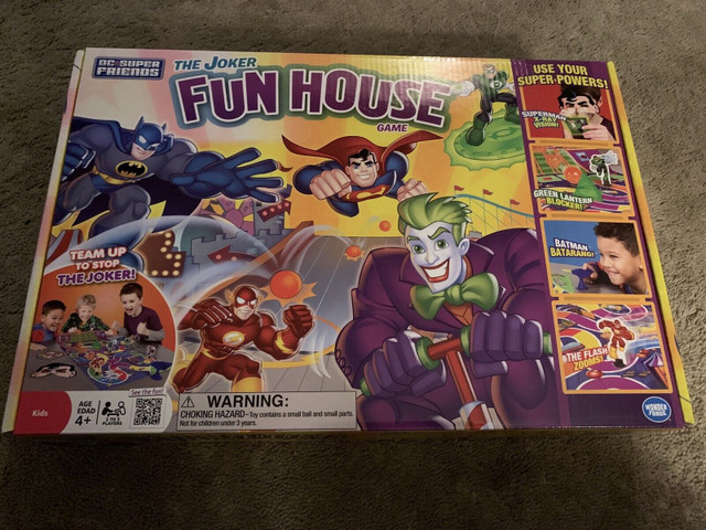 RARE DC Super Friends The Joker Fun House Board Game in Toys & Games in Oshawa / Durham Region