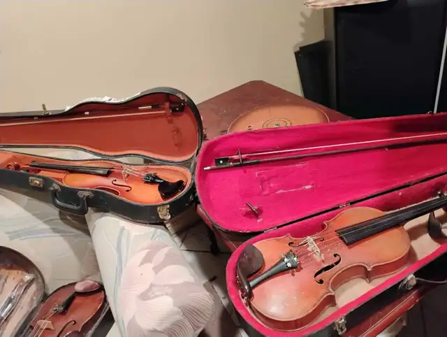 vintage musical instruments in Other in Markham / York Region - Image 5