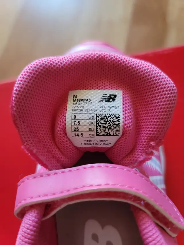 Chaussures New Balance pour petits enfants (8 US) in Kids & Youth in Laval / North Shore - Image 3