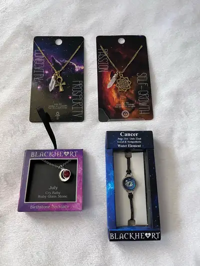 Hot Topic Jewelry July 4 pc Bundle All new. July necklace, earrings, 2 packages random necklaces.