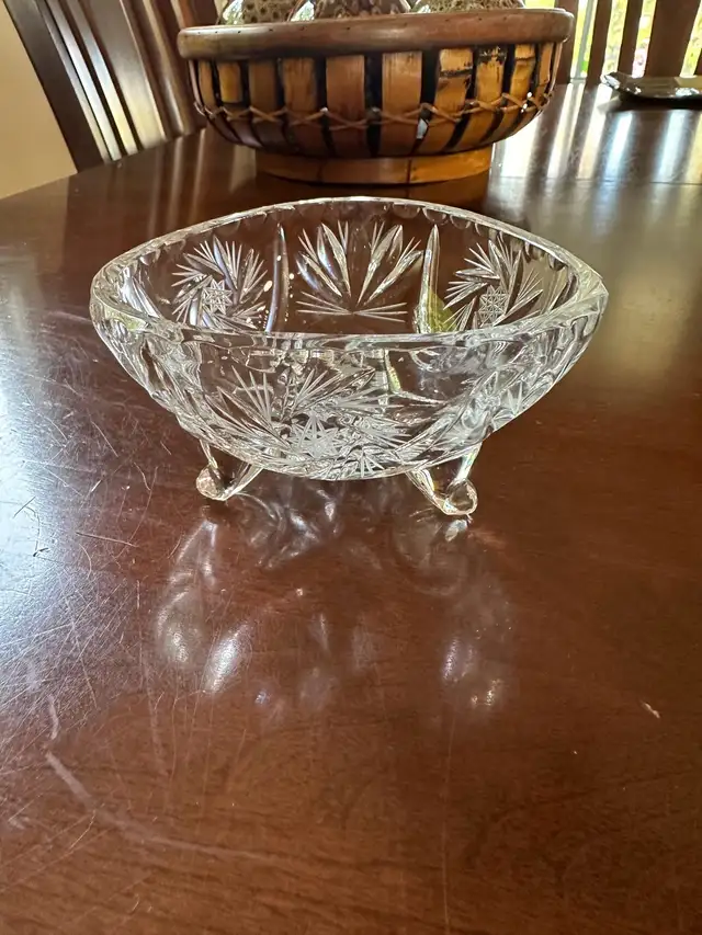 Small Vintage Footed Pinwheel Crystal Bowl