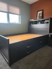 Youth captain bed double w/nightstand