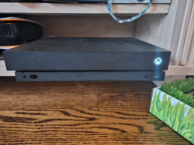 Xbox One X in XBOX One in City of Toronto