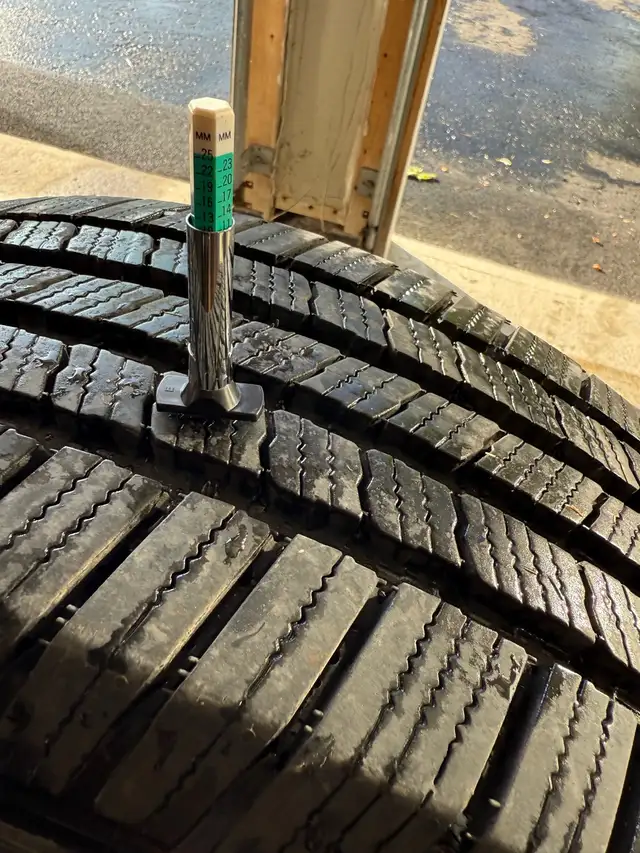 18 inch Alloys with Michelin defender tires (set of 4) in Tires & Rims in Oshawa / Durham Region - Image 5