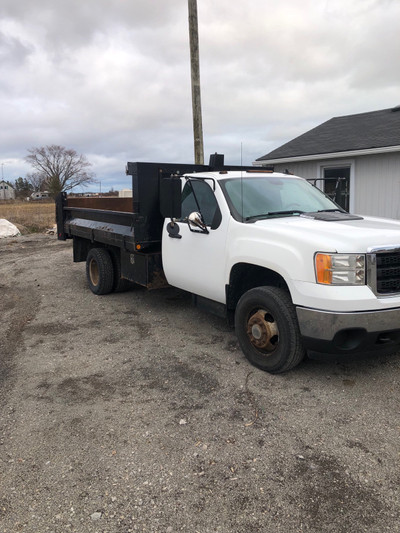 2011 Gmc 3500 diesel 