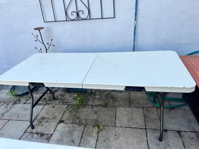 lifetime 6ft  folding Table 1 pc in Other Tables in City of Toronto - Image 10