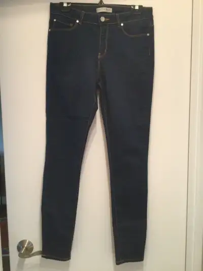 Pantalon jeans stretch neuf, View more