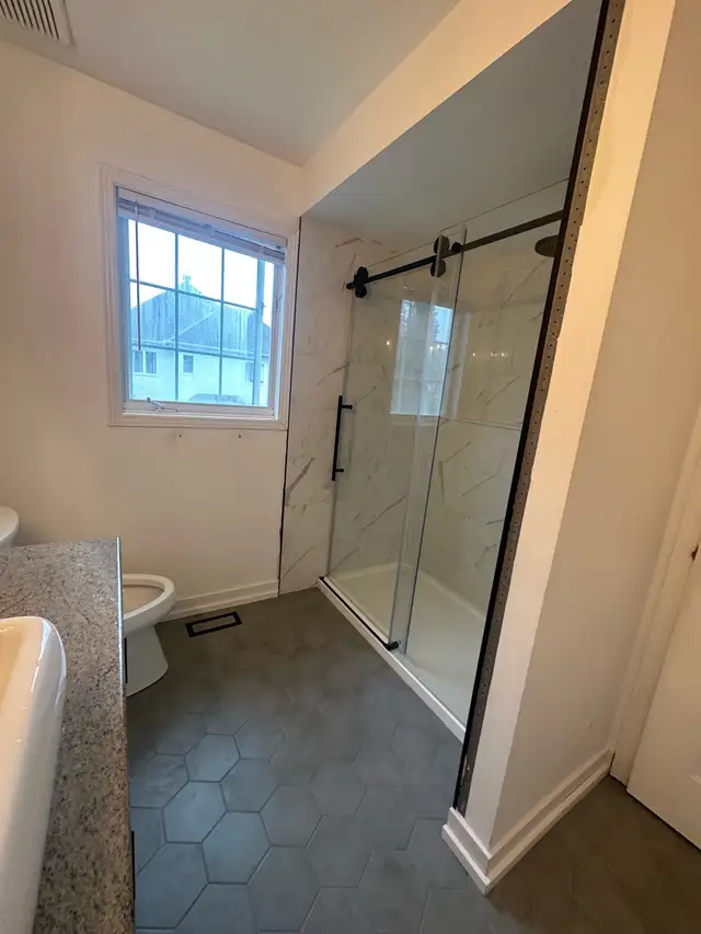 BUDGET-FRIENDLY TILE INSTALLATION