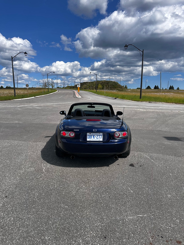 2008 Mazda MX-5 Miata Sport – Clean Title  in Cars & Trucks in City of Toronto - Image 4
