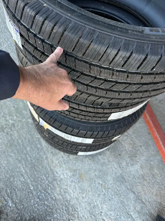 Michelin Defender Summer Tires  in Tires & Rims in Renfrew - Image 5