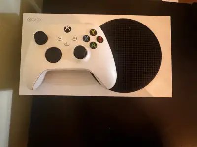 Xbox series S, View more