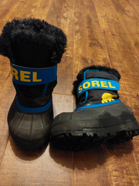 Toddler sz 8 Sorel winter boots ... like new