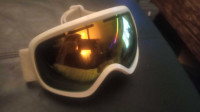 Selling Snowboarding goggles 