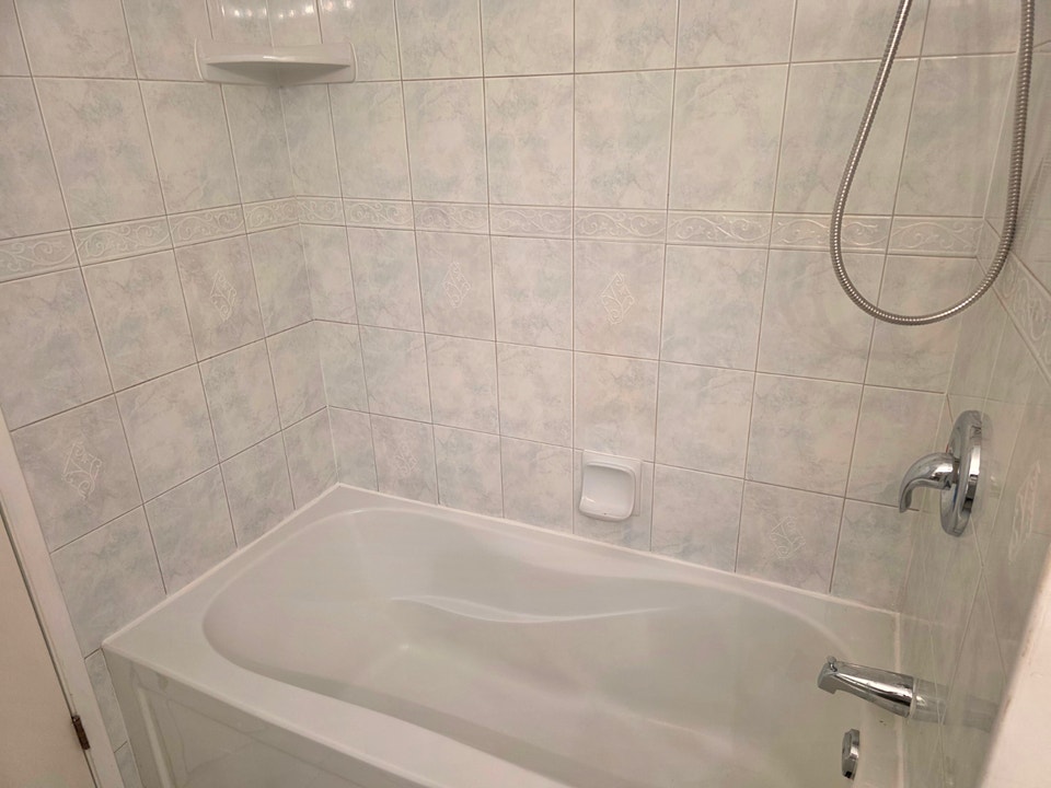 4-Bedroom Home for Rent in Lower Sahali 5