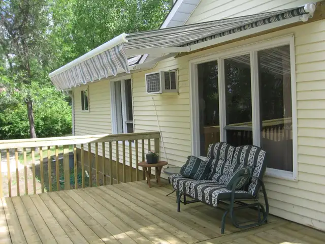 Waterfront Cottage for rent - Lee River. Lac du Bonnet in Manitoba in Canada - Image 5