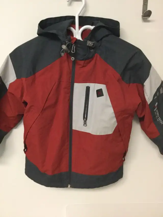Manteau d’hiver pour garçon  in Kids & Youth in Longueuil / South Shore - Image 3