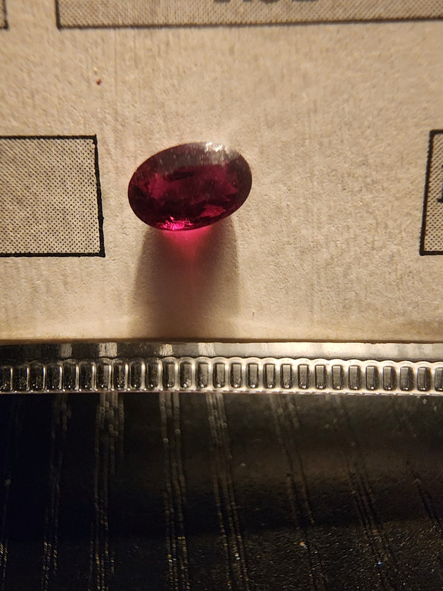 .93 ct Red ruby (loose stone) in Jewellery & Watches in Cole Harbour - Image 2