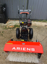 Ariens Power Broom