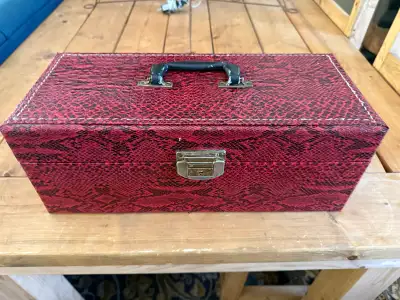ideal to sit on display in your classic car.Red velvet interior.PICKUP Nackawic NB or possibly can m...