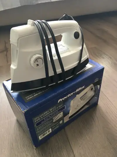 "Proctor Siiex" Steam iron, View more