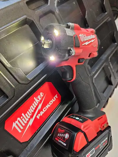 Milwaukee M18 FUEL 3/8" Compact impact wrench with 5.0 Battery, View more