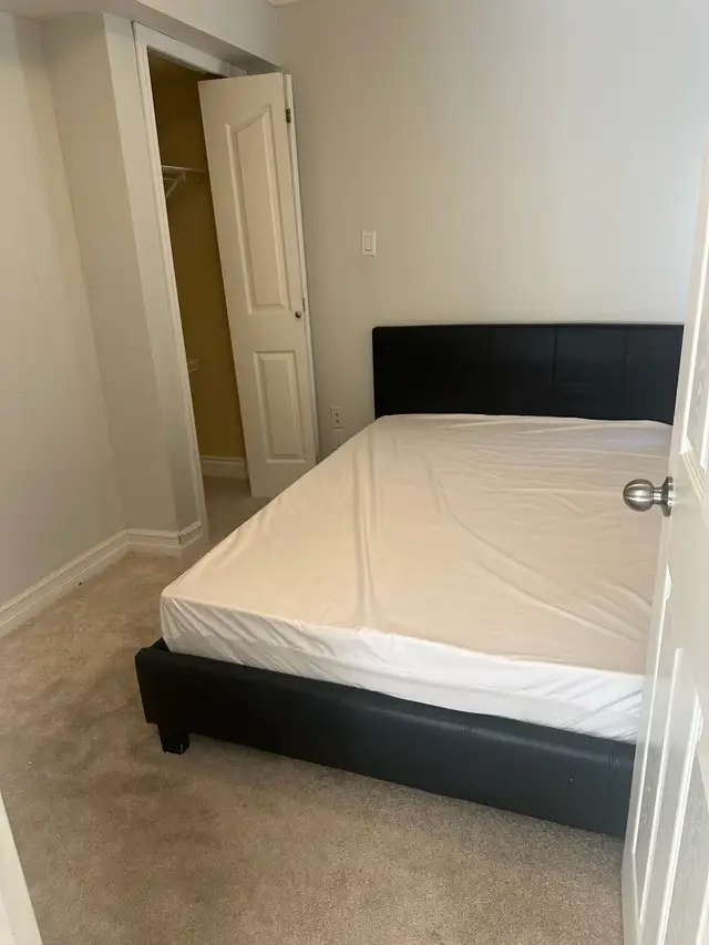 列治文图书馆附近house两房一厅出租 in Long Term Rentals in Richmond - Image 5