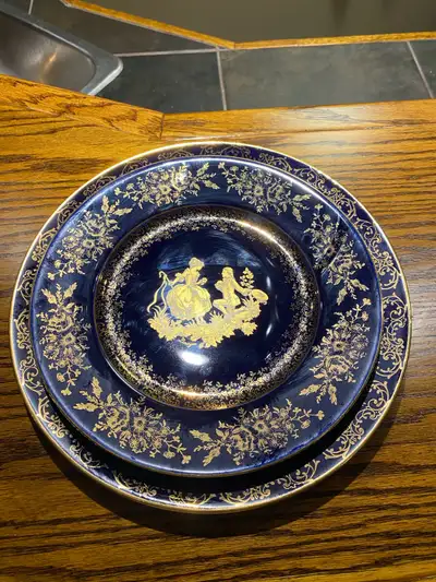 Vintage Porcelain Limoges Plates Made in France (2 pcs, View more