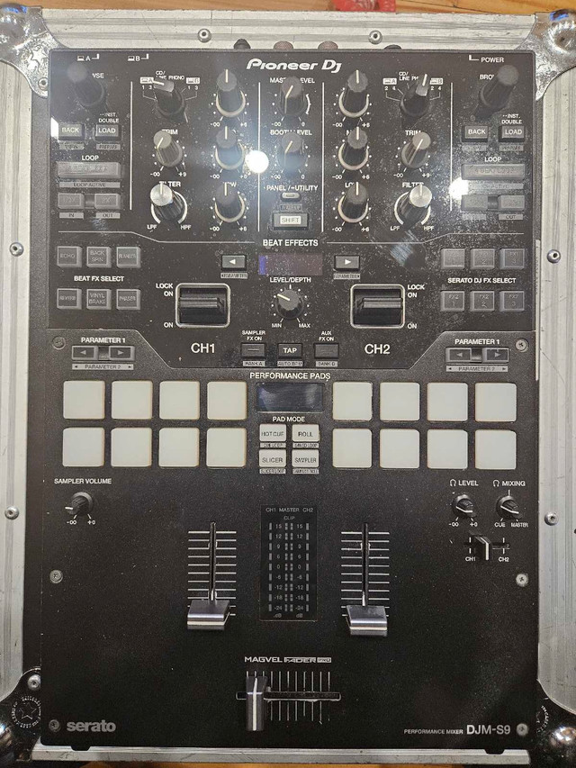 Pioneer DJM S9 dans Autre  à Ville de Montréal - Image 2