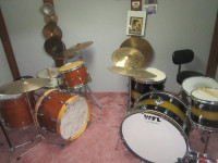 Recherche vieux drums et cymbales