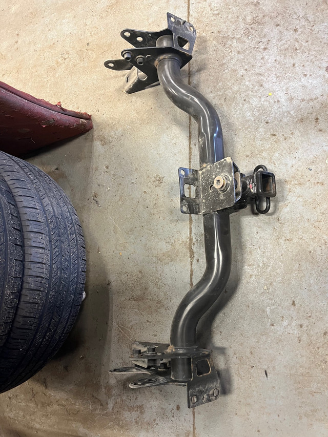 2020 Ram 1500 Hitch in Auto Body Parts in Edmonton