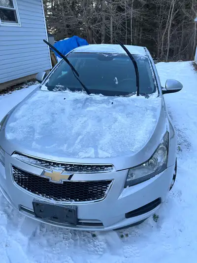 This is a 2014 Chevrolet Cruze with automatic transmission. 173,834 km - safety inspection good unti...