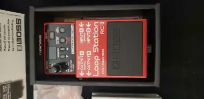 Boss RC-3 Guitar pedal, View more