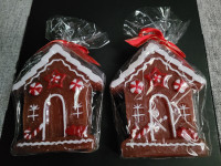 Gingerbread House Candle (EACH)