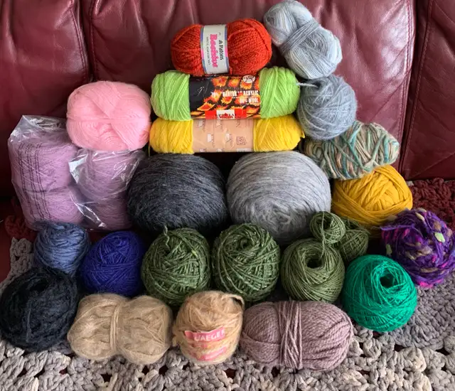 WOOL (& wool blend) Yarn Lot! in Other in Hamilton - Image 2