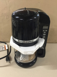 10-Cup KitchenAid coffee maker with programmable control (BNIB)