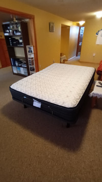 Full size adjustable bed with mattress