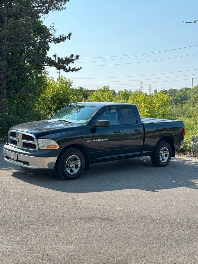 2012 Dodge Ram 1500 Quad Cab in Cars & Trucks in Mississauga / Peel Region - Image 2