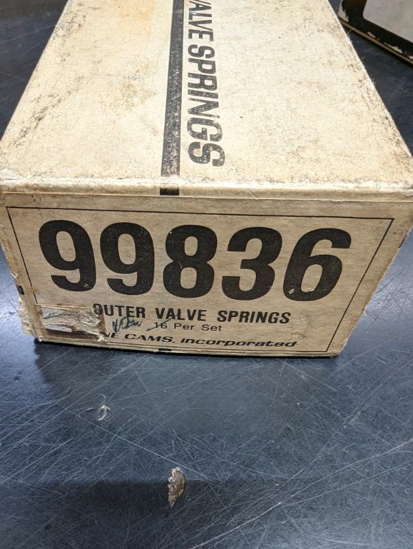 Crane valve springs 99836-16 Outer set of valve springs. in Other Parts & Accessories in Kitchener / Waterloo - Image 2