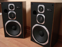 12" JVC SK-303  speakers pair