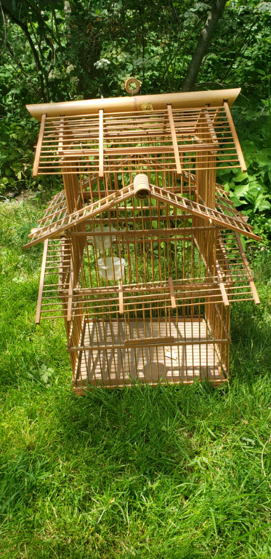 Wooden Bird Cage in Accessories in Kitchener / Waterloo
